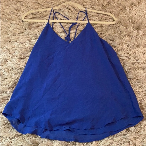 Blue chevron tank top - Picture 1 of 2